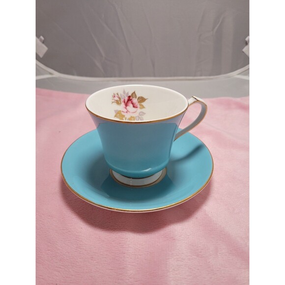 Vintage JOHN AYNSLEY Bone China England Light Blue Pattern Set Cup & Sauce - Picture 1 of 8